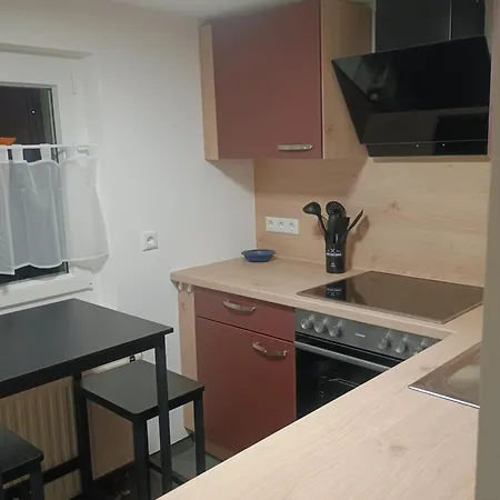 Appartement Holli- Kleine, Modern Renovierte Altbauwohnung *